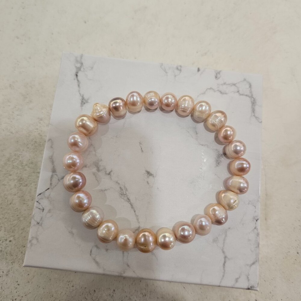 Genuine pearl bracelet